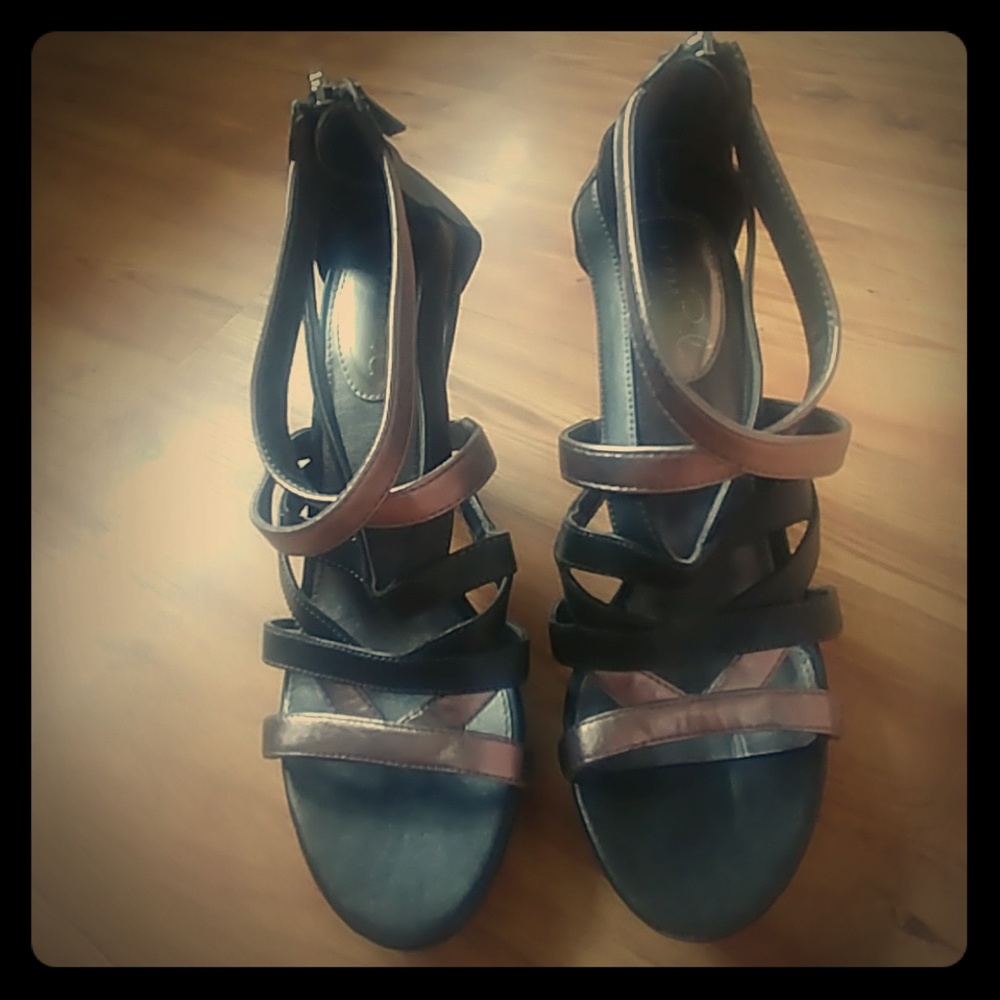 Dressy shoes